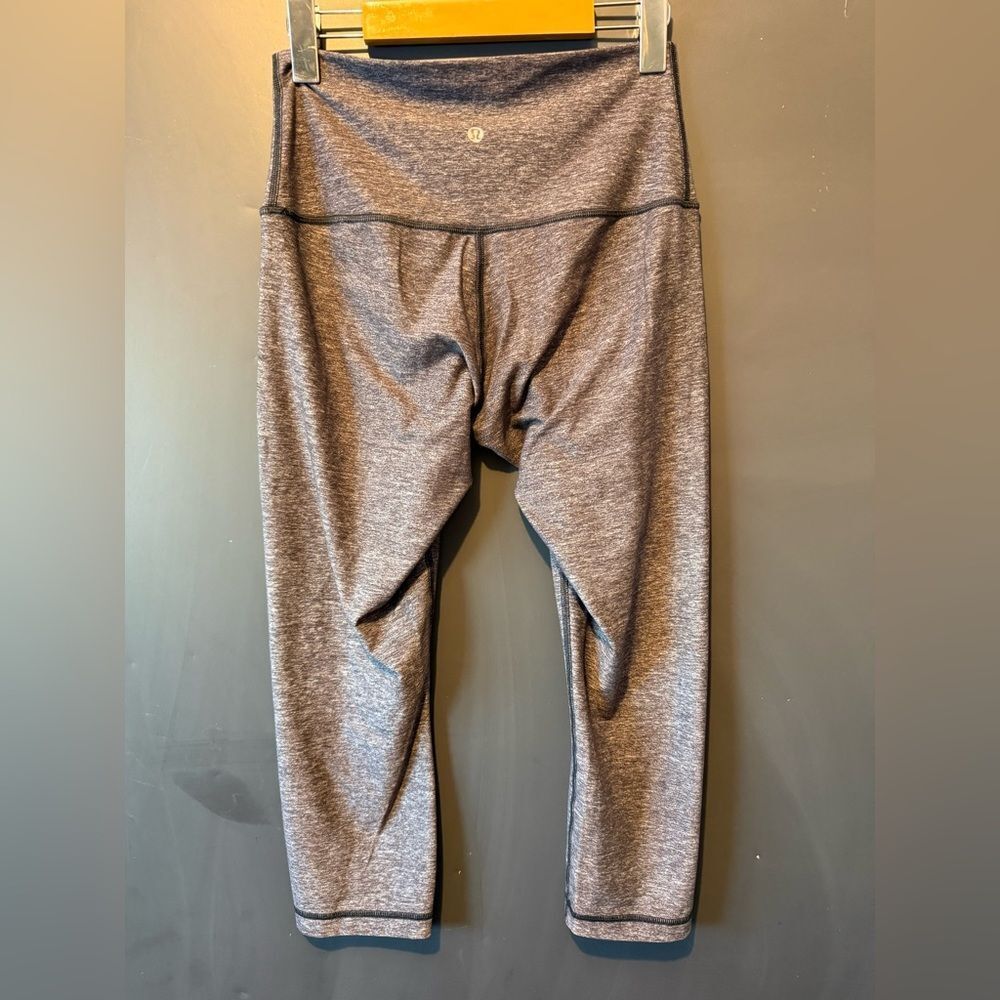 Lululemon fold over waist crops - Picture 3 of 6